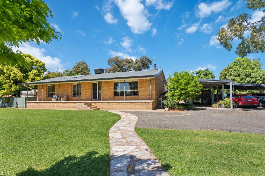 Seller of a property in Forbes property